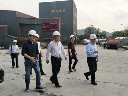 【管理纵横】抢抓机遇 放眼未来 ——新宝GG集团董事长来连毛赴杭构?砼二分公司视察指导工作